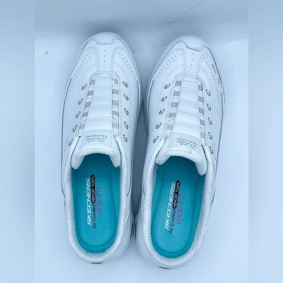 Like New Skechers  Women's White Sneakers Size 11W - Picture 6 of 11